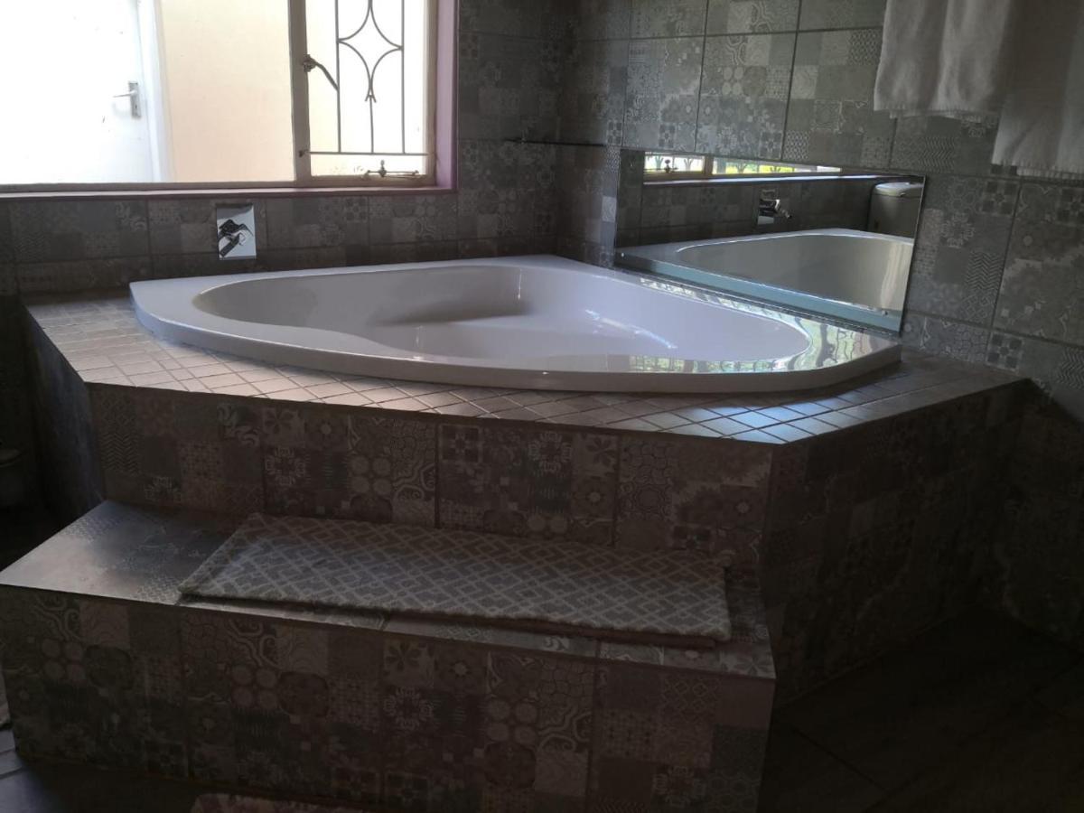 15 On Reitz Bela Bela Villa Ngoại thất bức ảnh