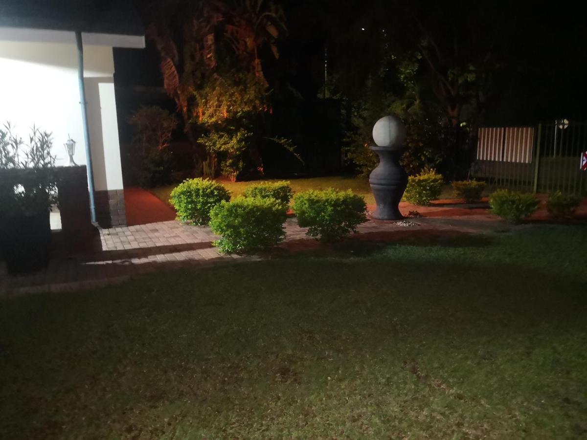 15 On Reitz Bela Bela Villa Ngoại thất bức ảnh